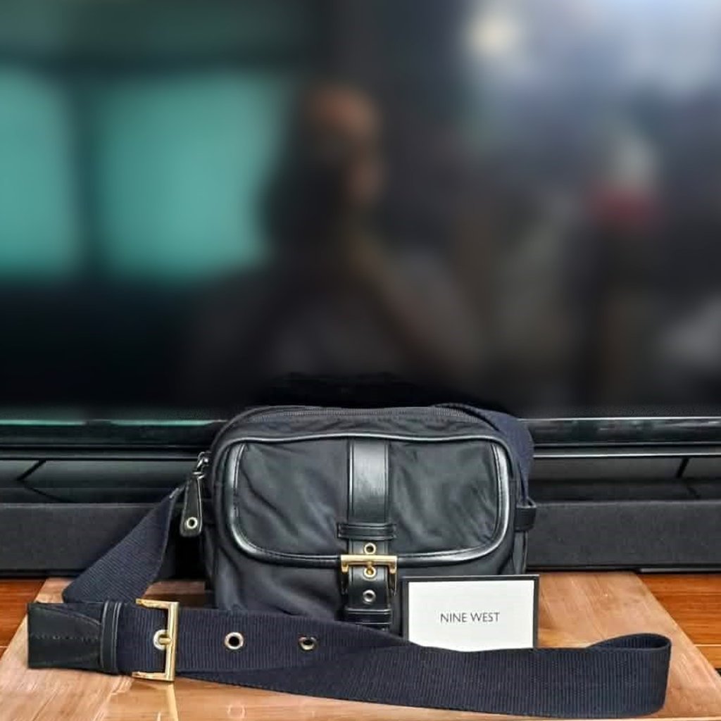 Nine West High-Quality Rainproof Nylon Leather Trim Crossbody Bag Like New